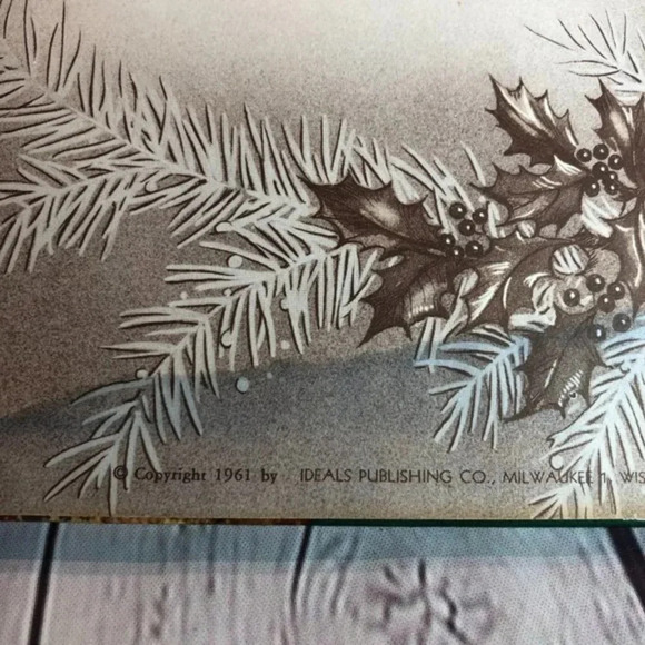 Pair of vintage childrens Christmas books - Picture 6 of 12